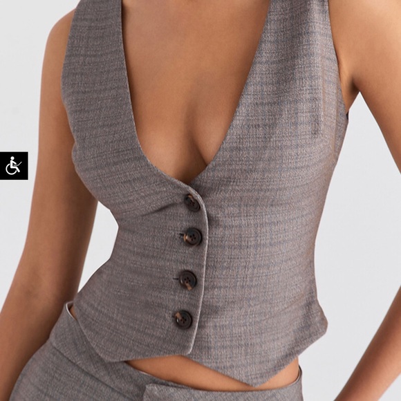 MISTRESS ROCKS SUIT - Picture 2 of 7